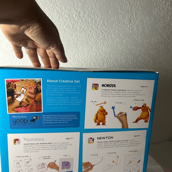 Yoobi Creative Set with Blue and White Packaging - Picture 2 of 4